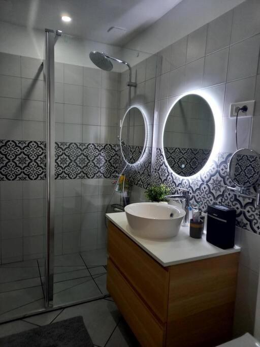 Superbe Appartement Moderne En Rez-De-Chaussee Ozoir-la-Ferrière Eksteriør billede